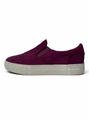 Women's Slip-On Casual Sneaker in Magenta